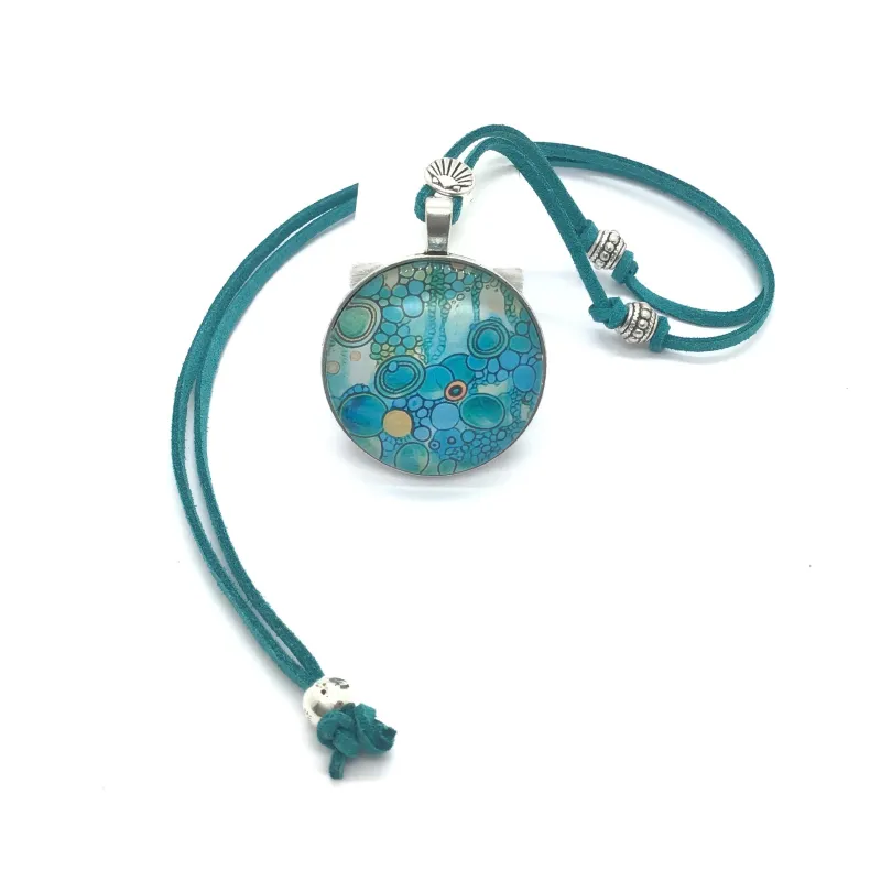 Collar de vidrio resistente artesanal ajustable para mujer