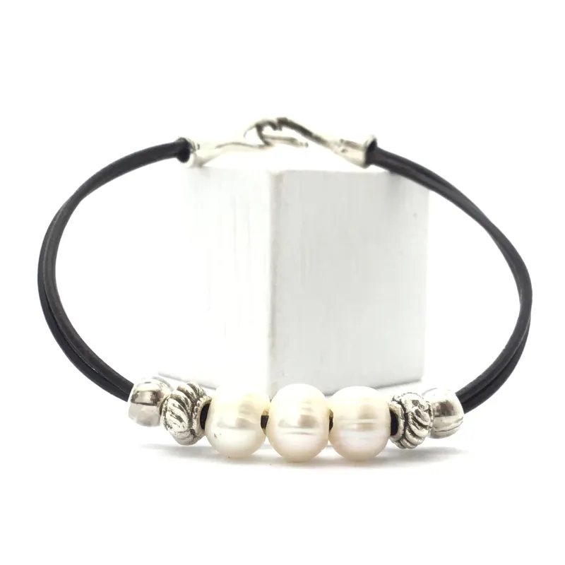 Pulsera 3 perlas y abalorios